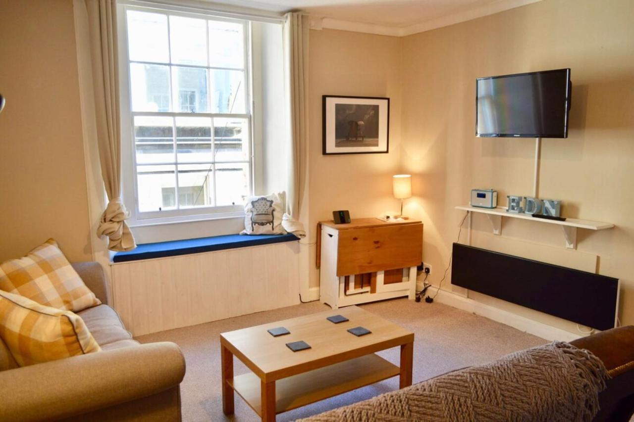 Two Bedroom Flat By Royal Mile! Эдинбург Экстерьер фото