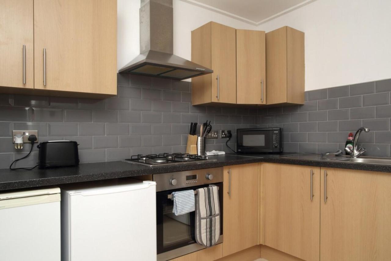 Two Bedroom Flat By Royal Mile! Эдинбург Экстерьер фото